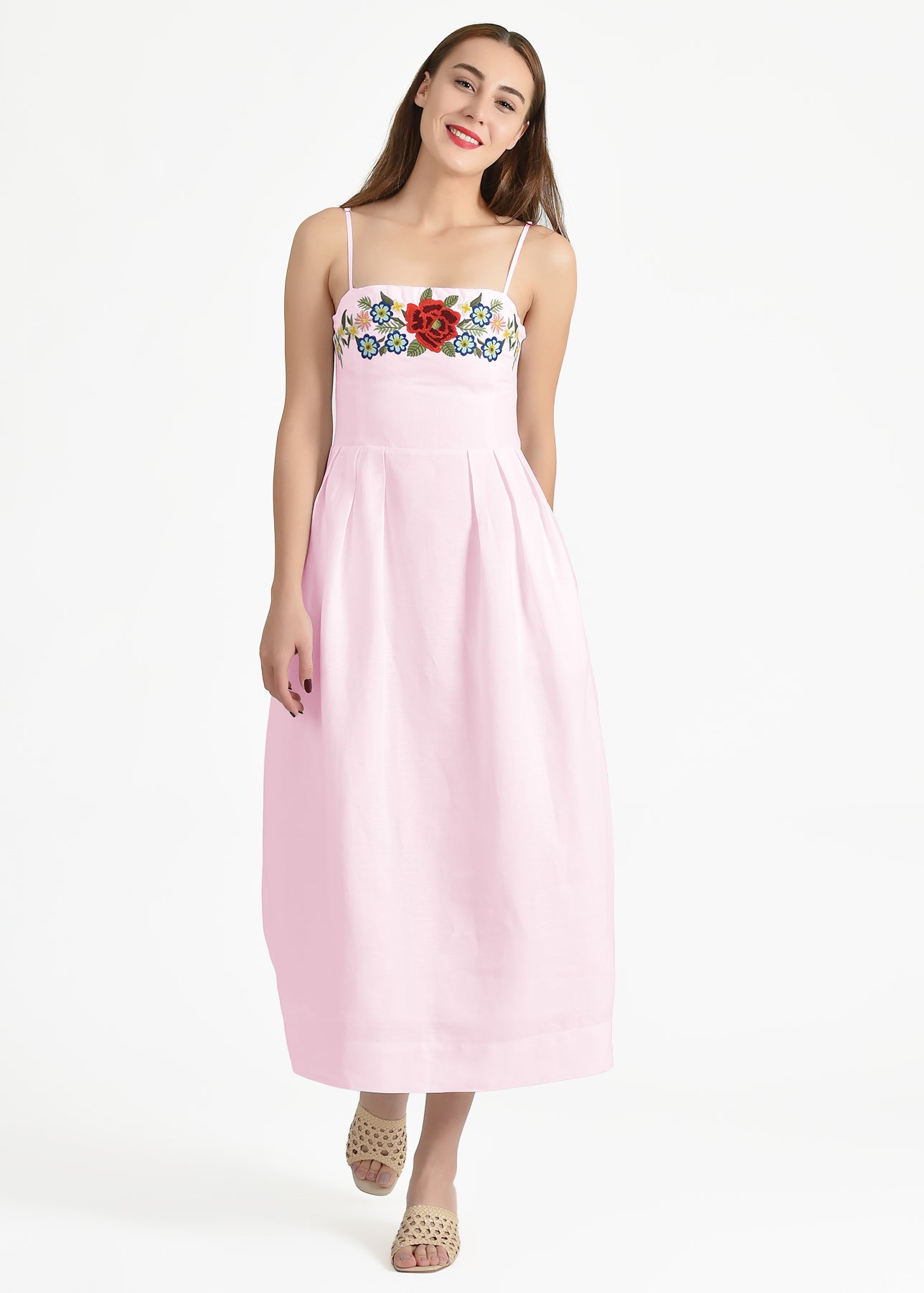 Loadis Dress in Light Pink