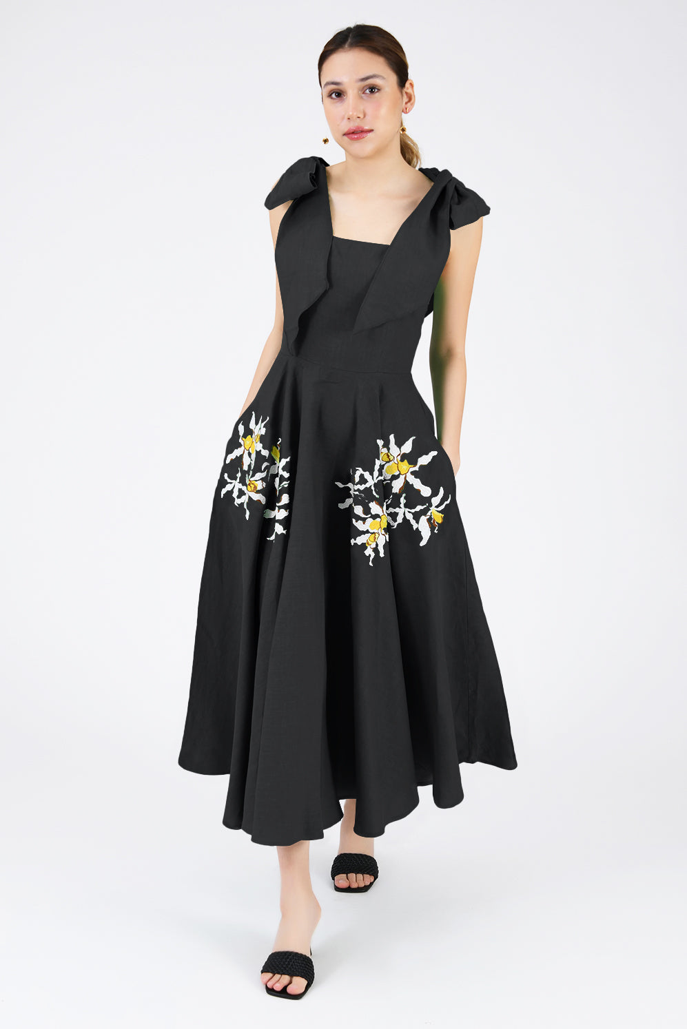 Nilen Dress (Wanga Collection) in Black