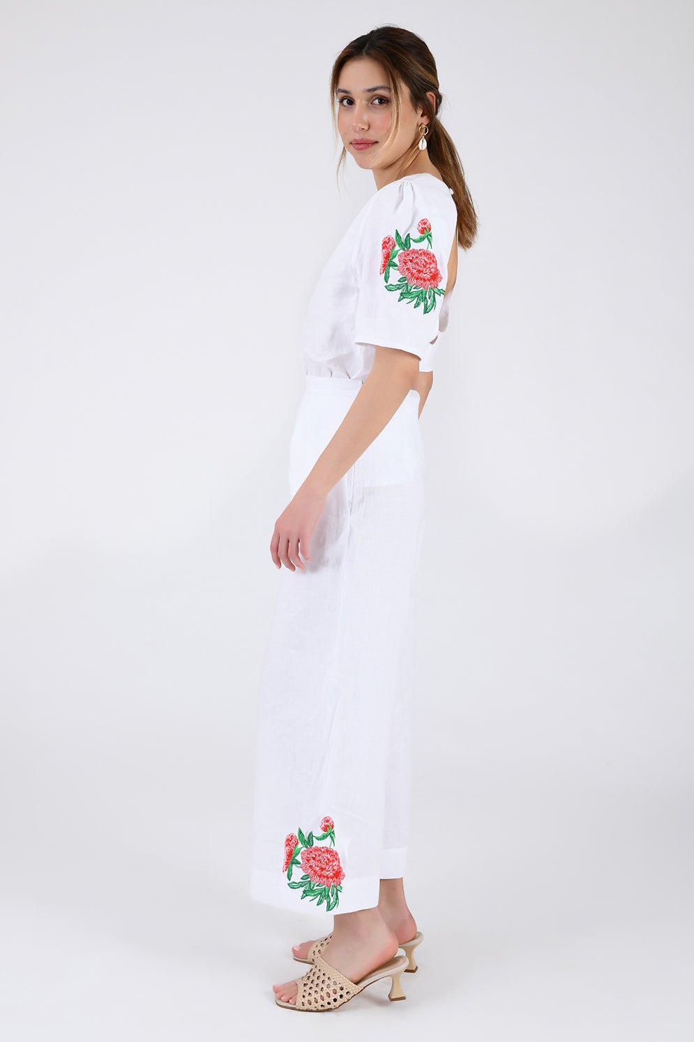 Maya Pant Set in White With Rose Floral Embroidery