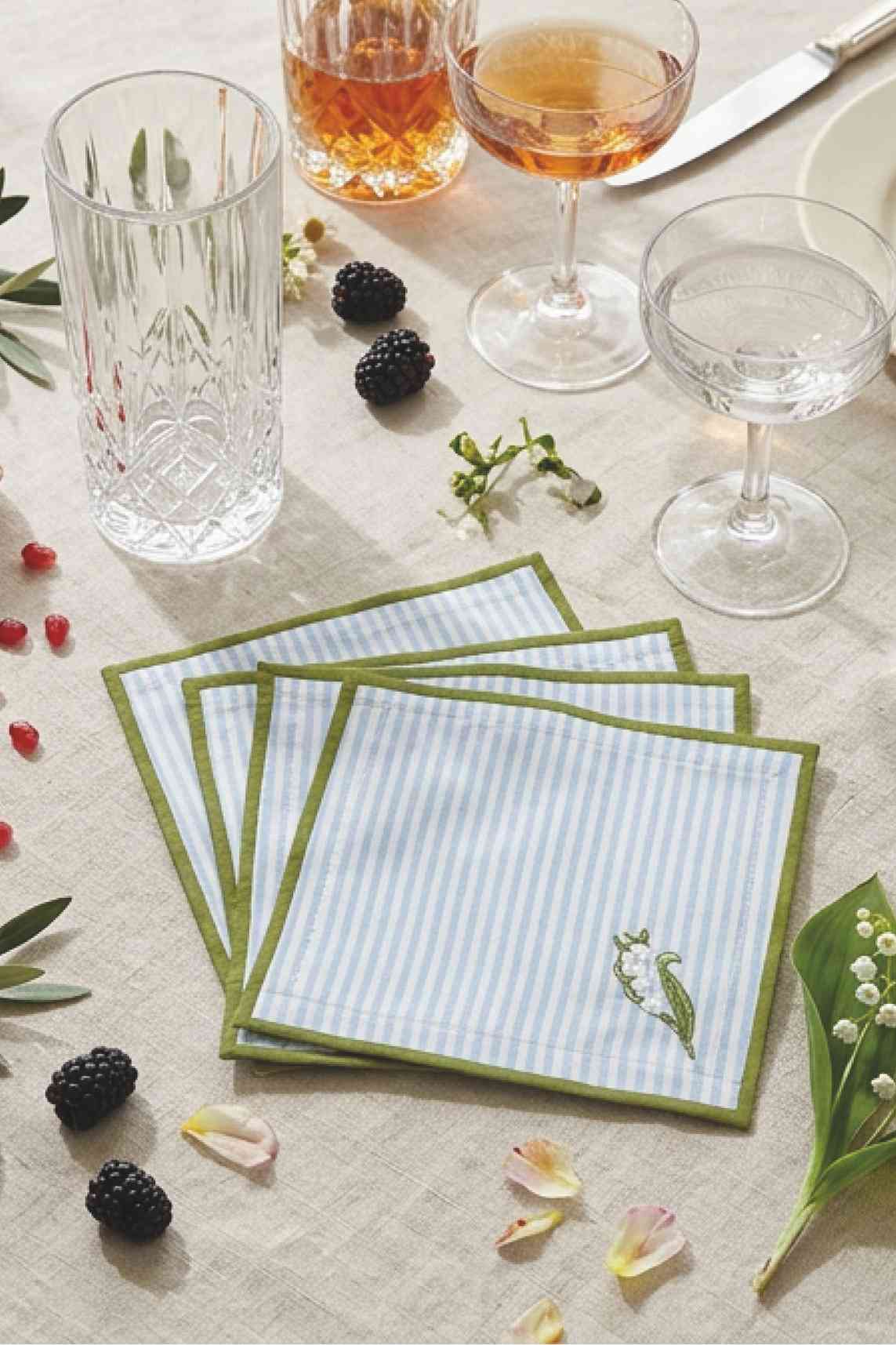 Fanm Mon Lily of the Valley Napkins
