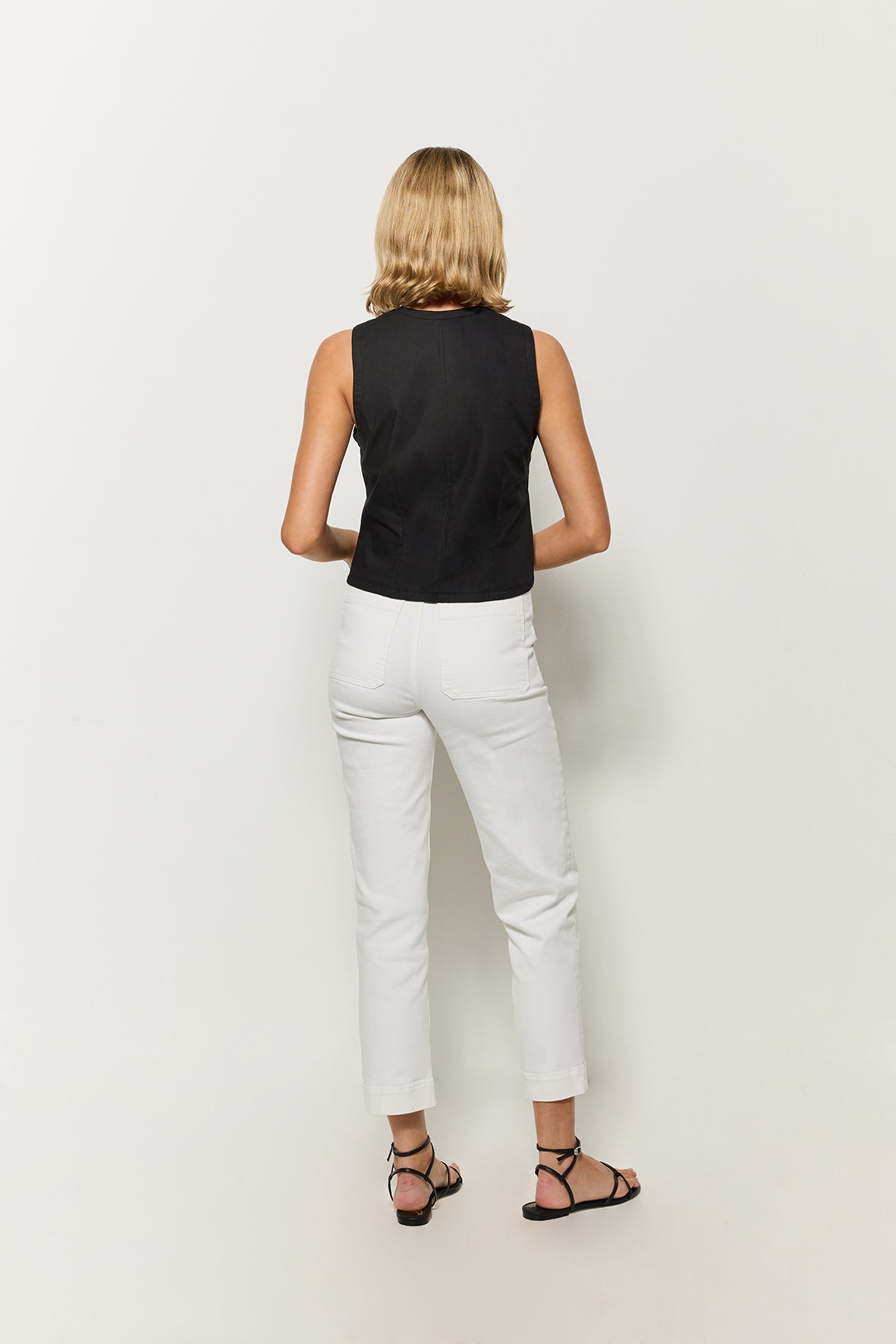 Back view of the Fanm Mon Linares Blouse