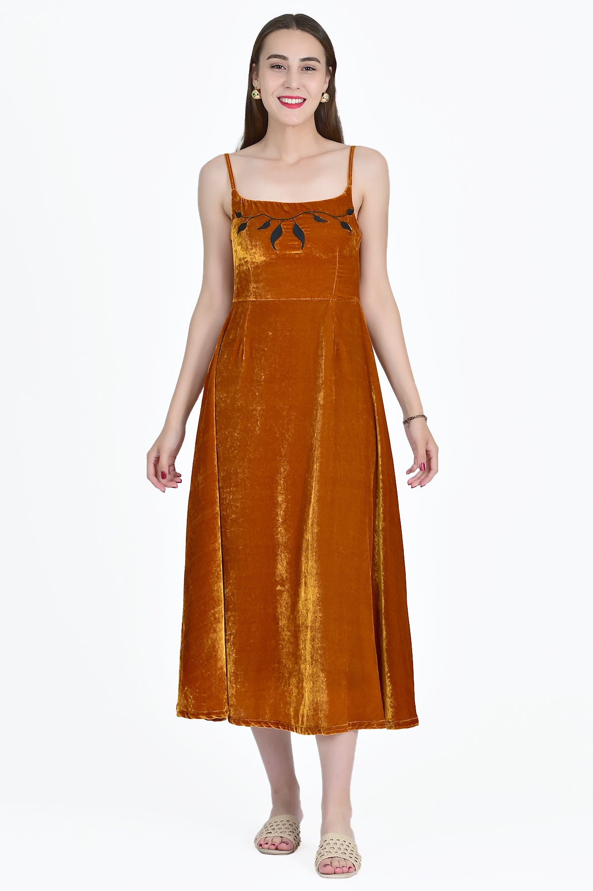 SEDA  MIDI DRESS IN SUSTAINABLE VELVET 